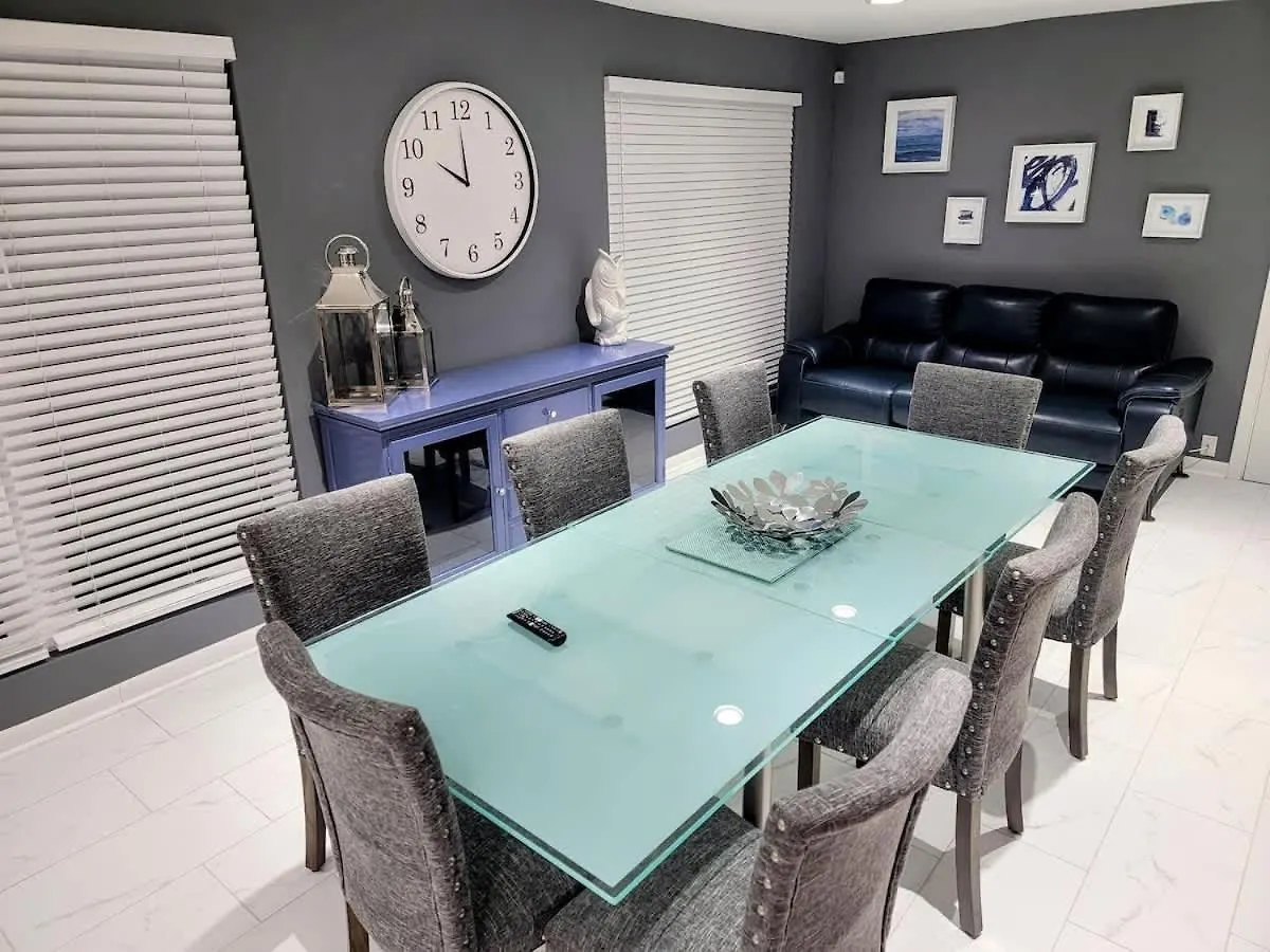 Spacious Retreat With Pool - 15 Min To Downtown Savannah Holiday home